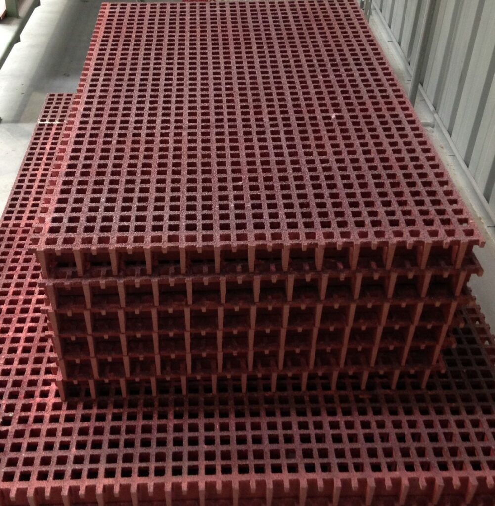 phenolic grating